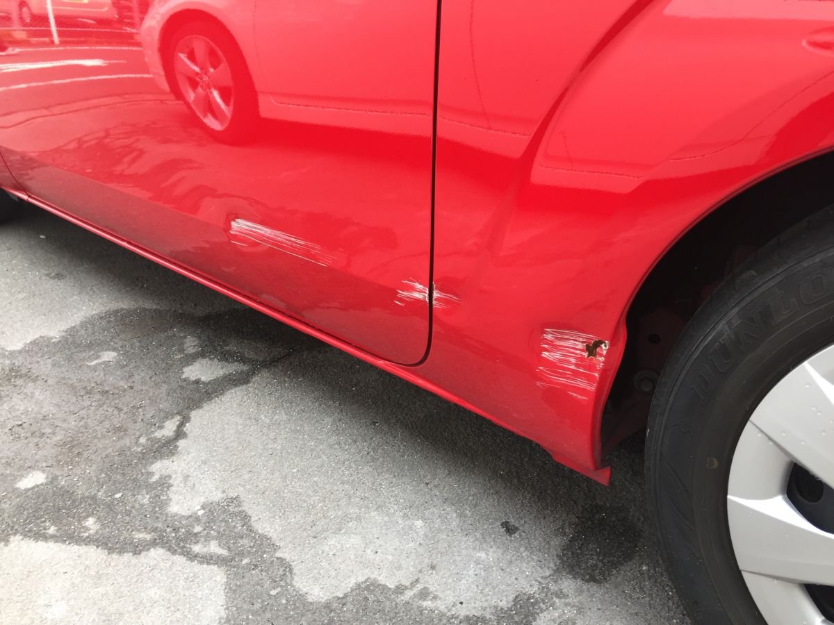 トヨタ スペイド 板金塗装 オールペン レストア 車修理はヒラノオート 東京福生市